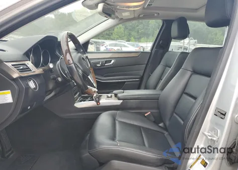 2014 Mercedes-Benz E 350 z USA, uszkodzony, nr VIN WDDHF5KB1EA824674